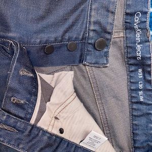 Calvin Klein Jeans 33x30 Slim for men.